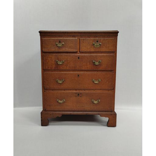 Antique Chest of Drawers