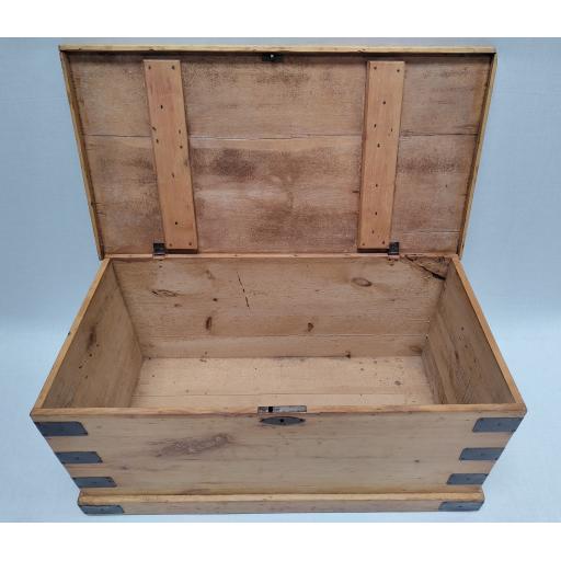 Antique Pine Blanket Box